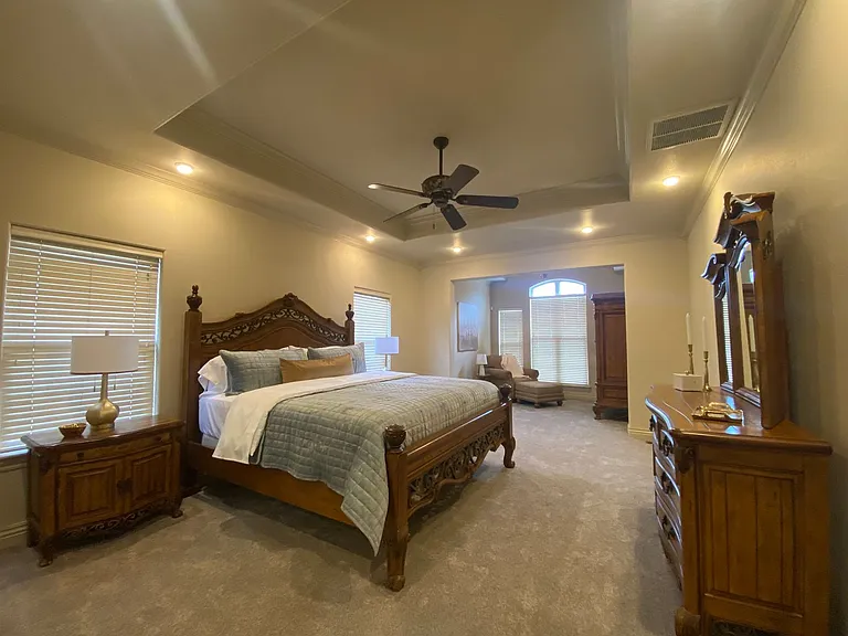 3605 N Narcissus Ave — Photo 21