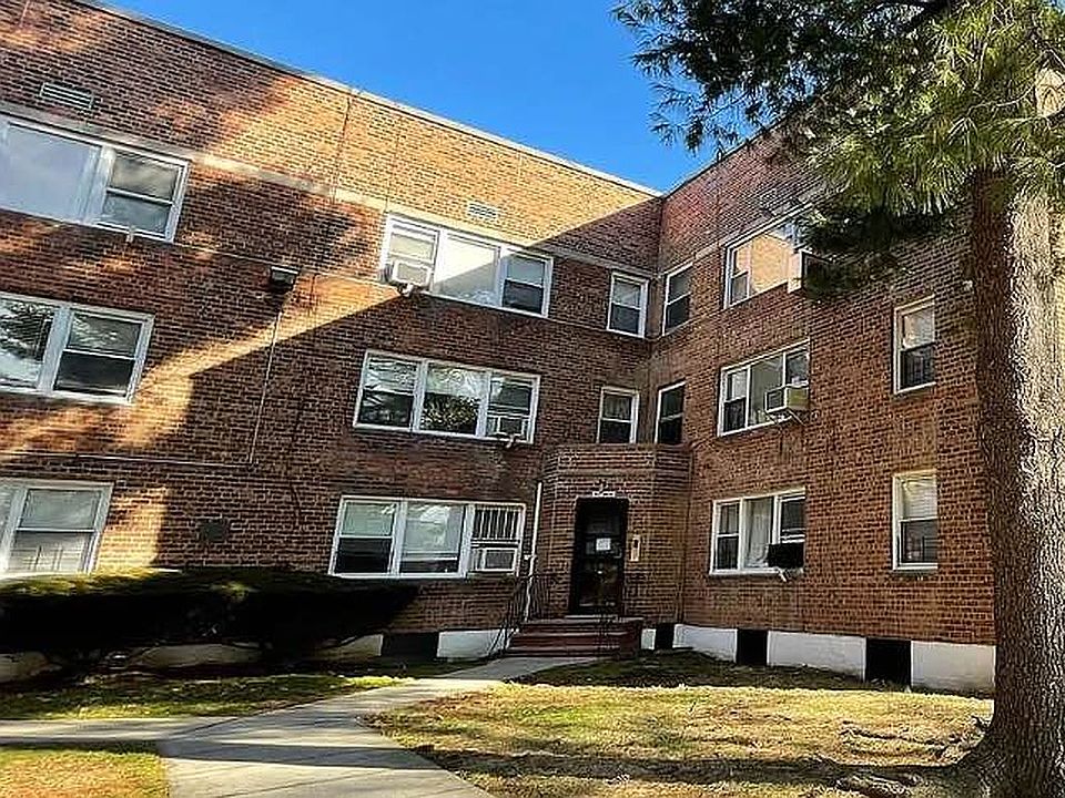 2nd image of 138-35 Jewel Ave #1B