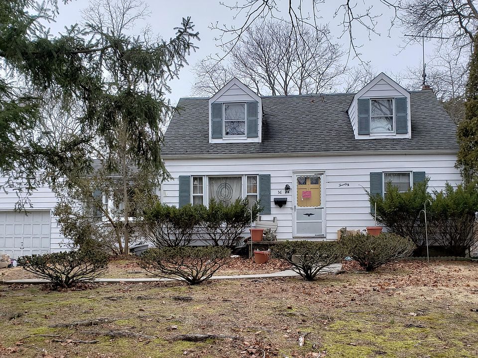 1st image of 26 Wallace Ave