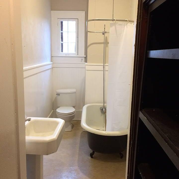 Upper Level Bathroom