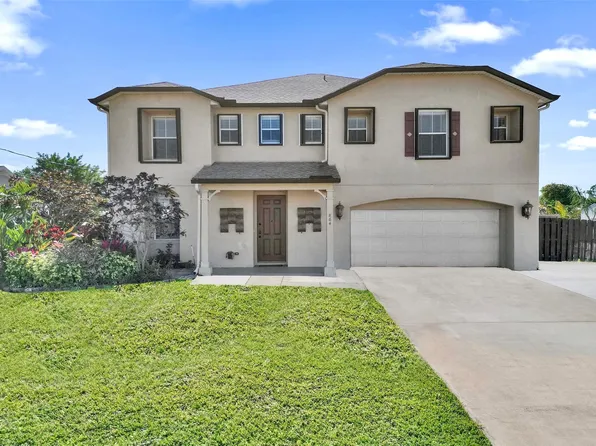 864 SW Java Avenue, Port St Lucie, FL 34953