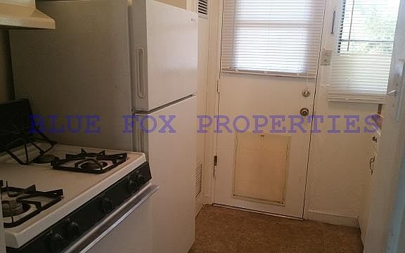 4th image of 964 N Jones Blvd Unit C