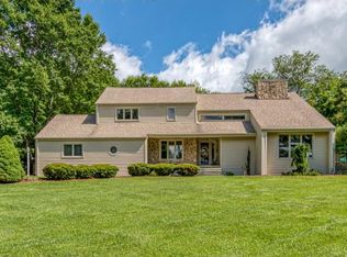 60 Fairway Dr, Abingdon, VA 24211