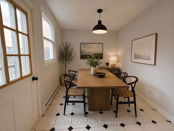3rd image of 97 Trinity St #1