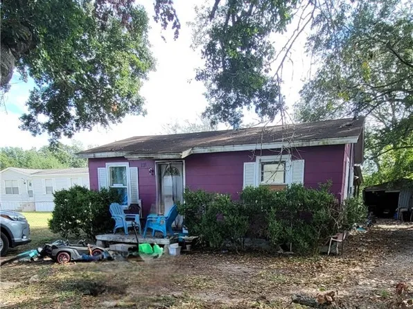 129 College St, Lolita, TX 77971