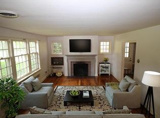 728 Farmingdale Rd, Lancaster, PA 17603