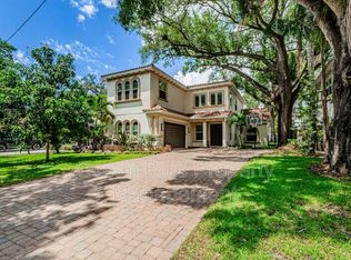 3107 W Lawn Ave, Tampa, FL 33611