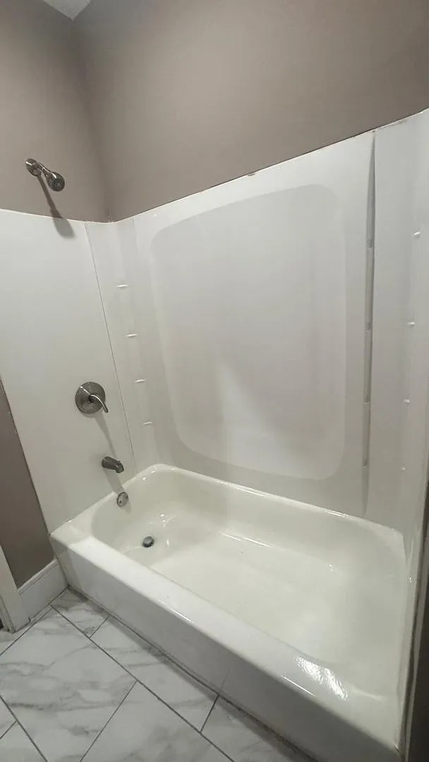 Charming 2BR Duplex in Philadelphia — Photo 2
