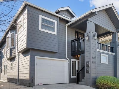 869 Arlington Ave, Oakland, CA, 94608