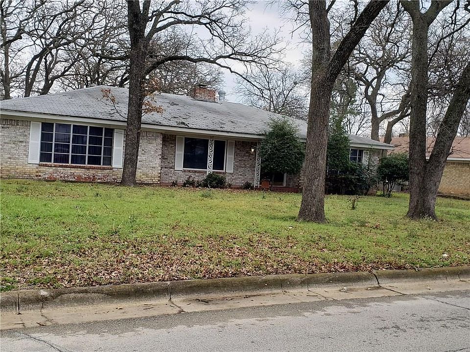 2nd image of 6321 Banbury Dr
