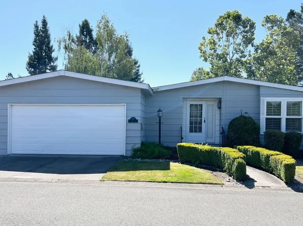 1945 Piner Road #204, Santa Rosa, CA 95403