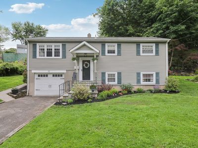 32 Meadow Road, Montrose, NY, 10548