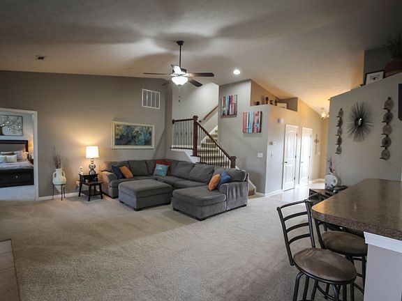 2nd image of 2910 Trails Way