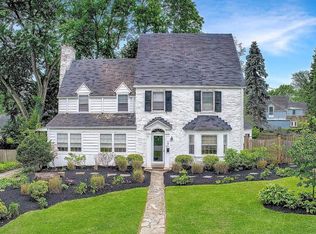 195 Midfield Rd, Ardmore, PA 19003