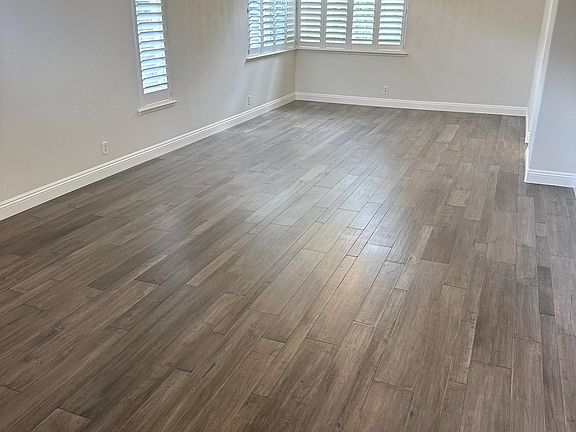 4th image of 1813 Walnut Creek Dr