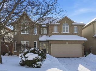 37 Southcreek Dr, Hamilton, ON L9K 1M2