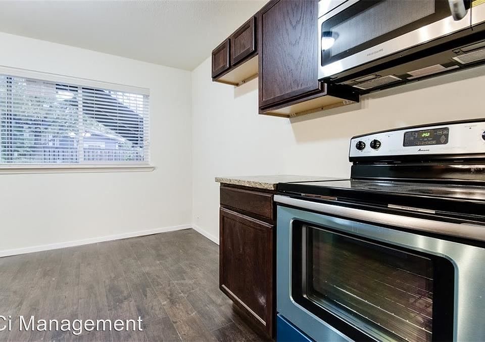 1st image of 5114 Columbia Ave APT 101