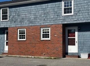 8 Sunset View St APT 2, Gray, ME 04039