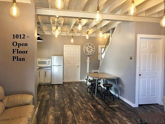 2nd image of 1012 Station St #14