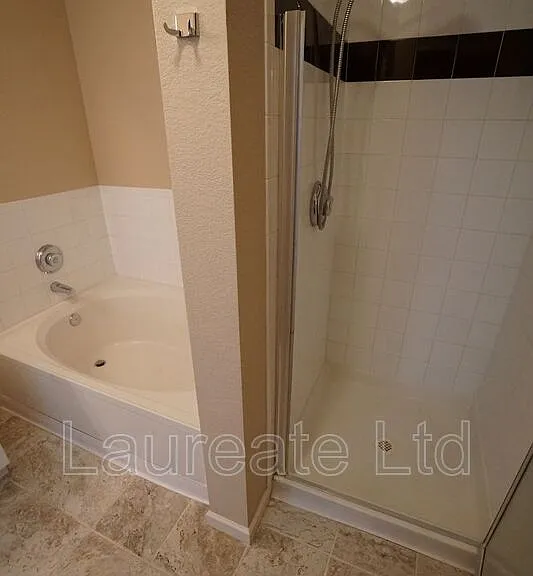 6510 Silver Mesa Dr #E — Photo 11
