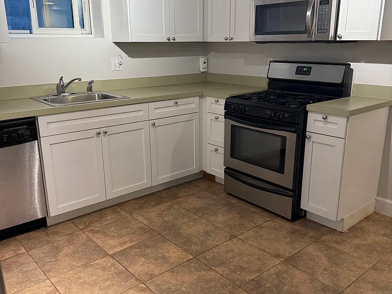 5422 S Nevada St #B — Photo 2
