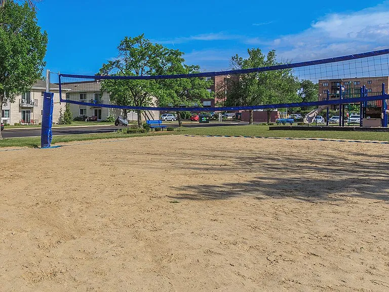 Park Colony — Photo 16