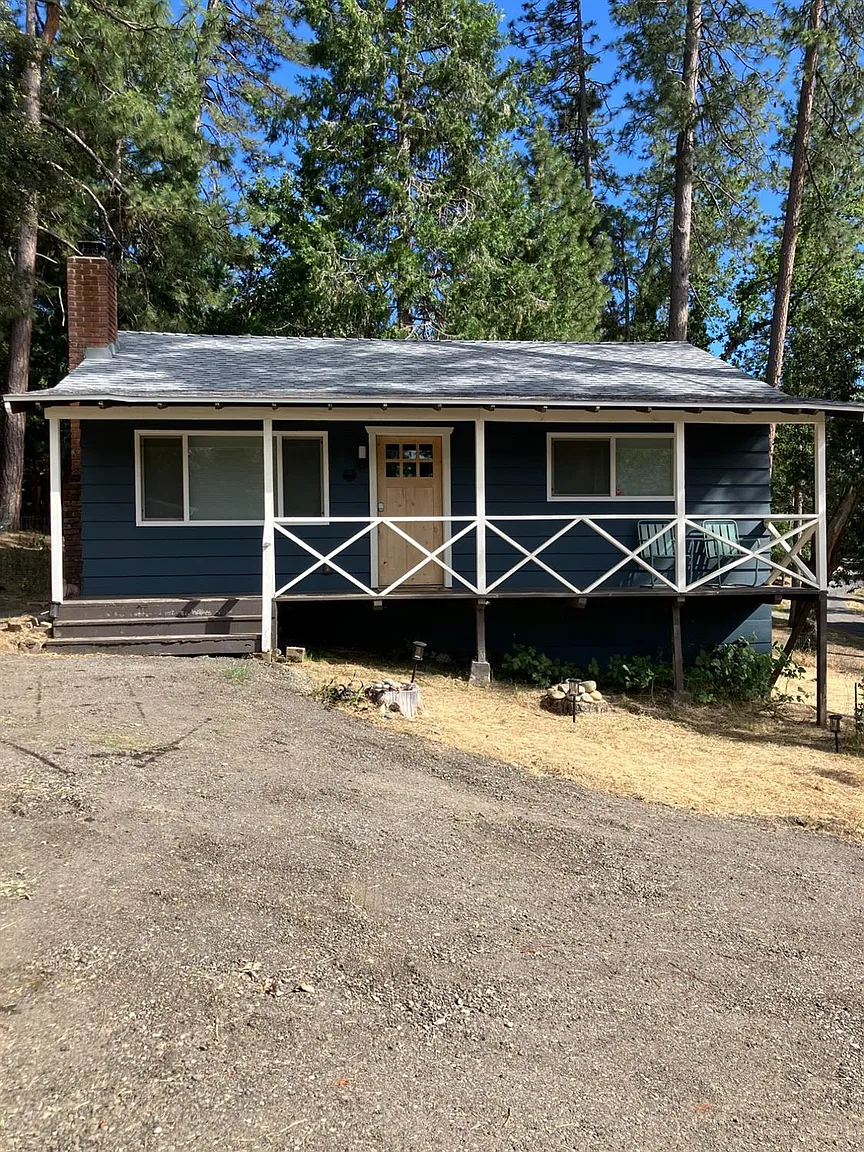 43239 W Sugar Pine Dr photo 1