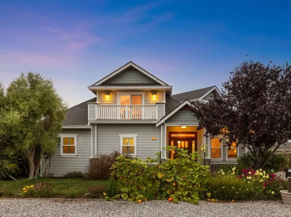 414 Belleville Blvd, Half Moon Bay, CA 94019