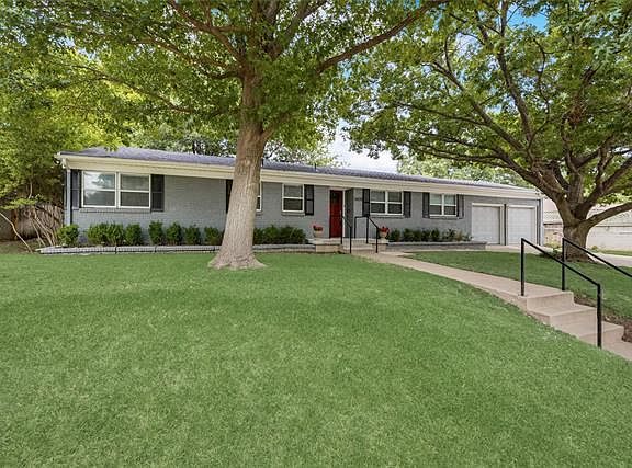 2nd image of 3600 Jeanette Dr