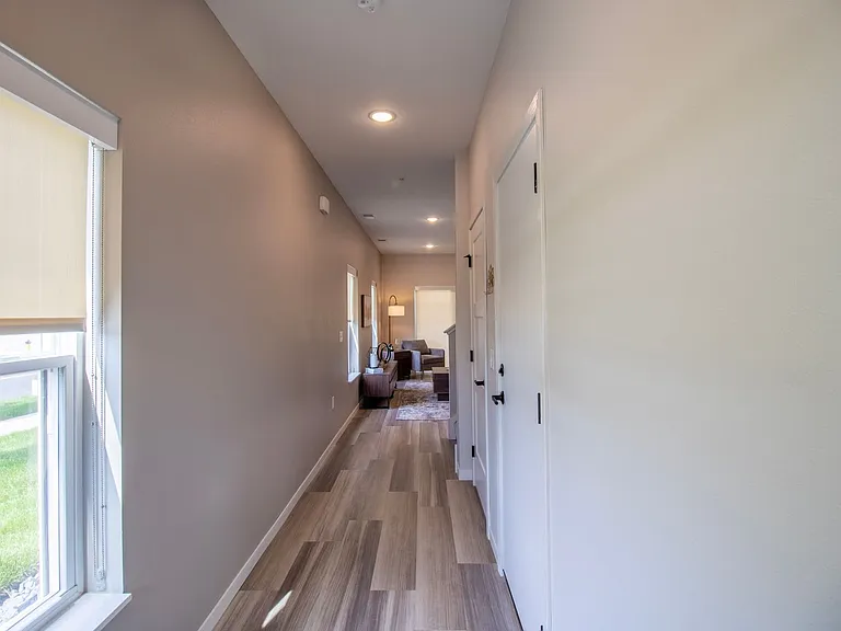 Gateway Court Townhomes — Photo 17