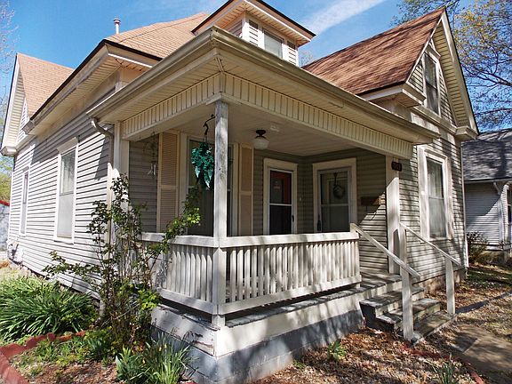 2nd image of 909 N Grant Ave