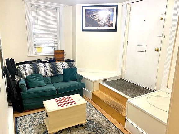 3rd image of 32A Glenville Ave #32A