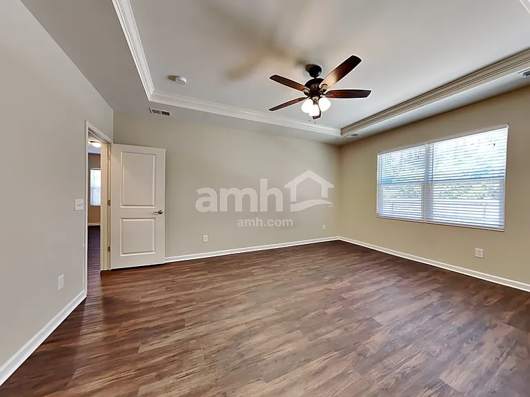 266 Decatur Dr — Photo 10