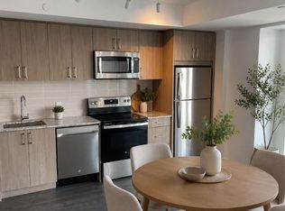 4010 Eglinton Ave W #1421, Etobicoke, ON M9A 4M2