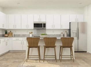 14235 Rollins St, Hesperia, CA 92345