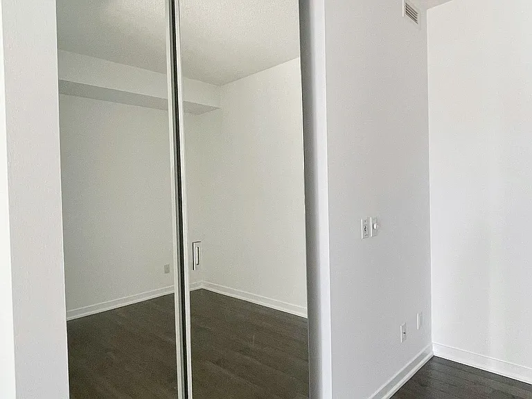 770 Bay St #2508 — Photo 10