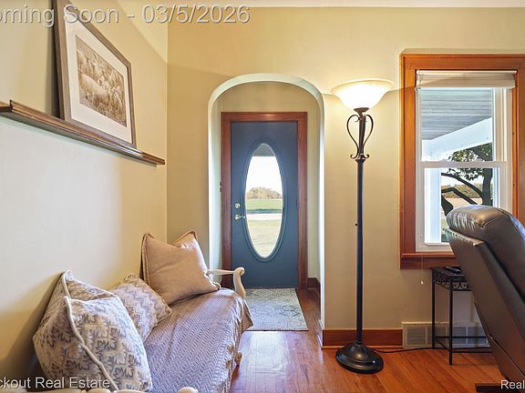 5th image of 8980 E Curtis Rd