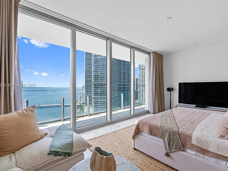 300 Biscayne Boulevard Way #2601E — Photo 17