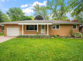 655 Meadow Ln, Valparaiso, IN