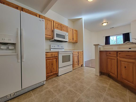 4th image of 8459 S Ivy Springs Ln