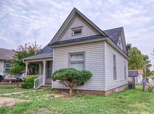 210 S 8th St, Kingfisher, OK 73750