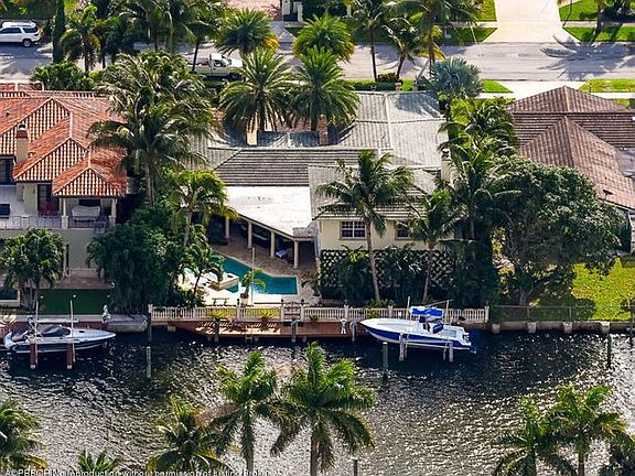 2nd image of 18 Harbor Dr