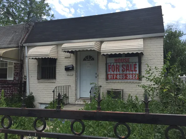 10714 Watson Pl, Jamaica, NY 11433