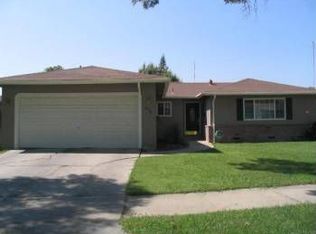 572 Seneca St, Merced, CA 95340