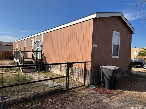 313 Gratex, Eagle Pass, TX 78852