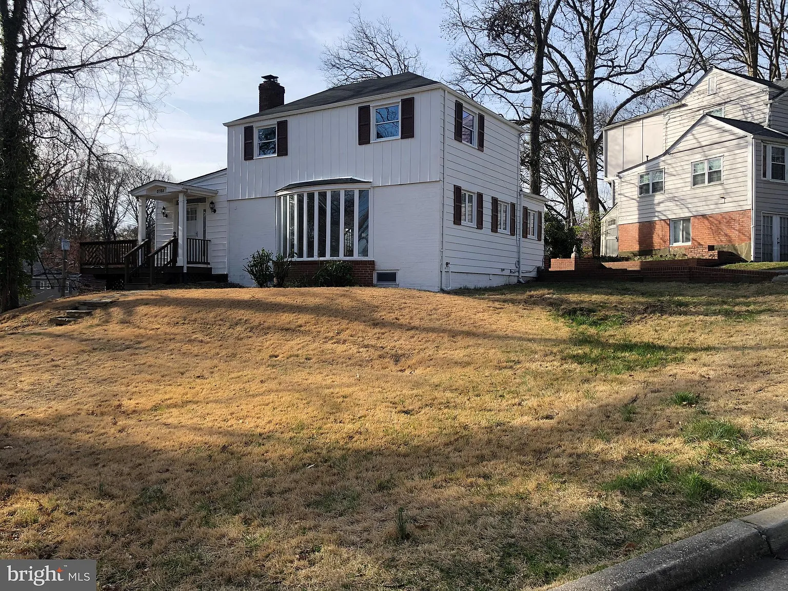 5735 Euclid St photo 1