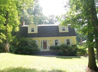 15 Tanglewood Dr, Milford, MA 01757