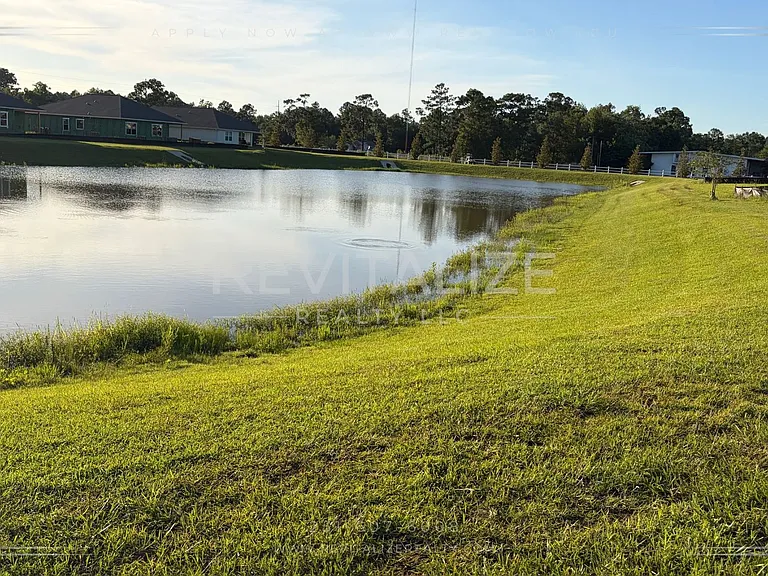 14913 Dayton Cir — Photo 33