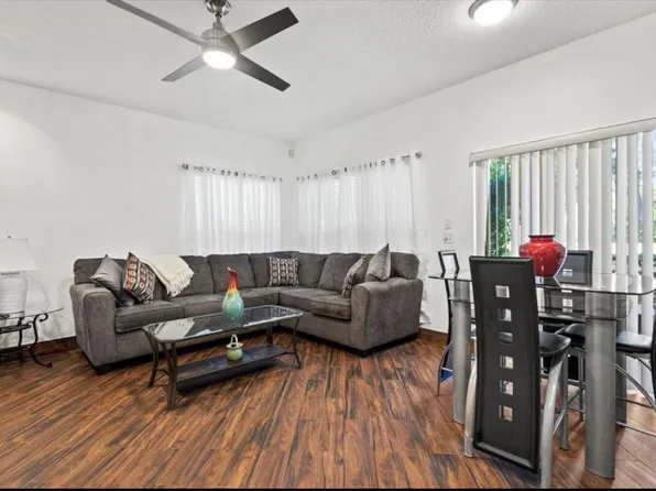 9862 Perfect Dr, Pt Saint Lucie, FL