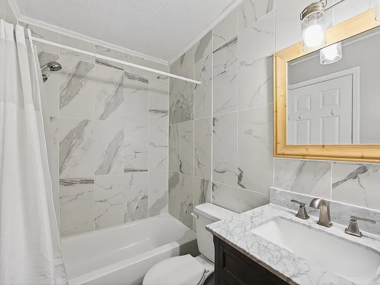 1337 S Hickory Grove Ln #1337 — Photo 17